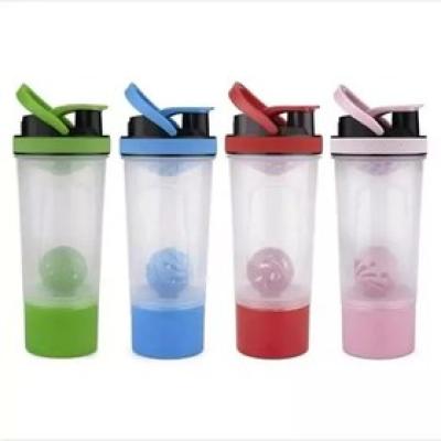 شیکر ورزشکاری 700میل